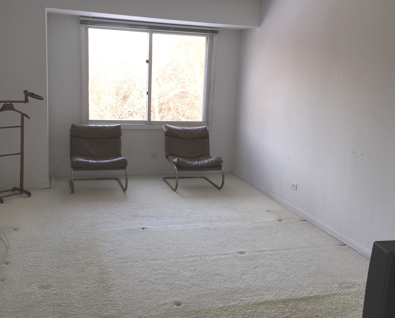 834 Swallow Street Deerfield, IL 60015 - Photo 13 of 24