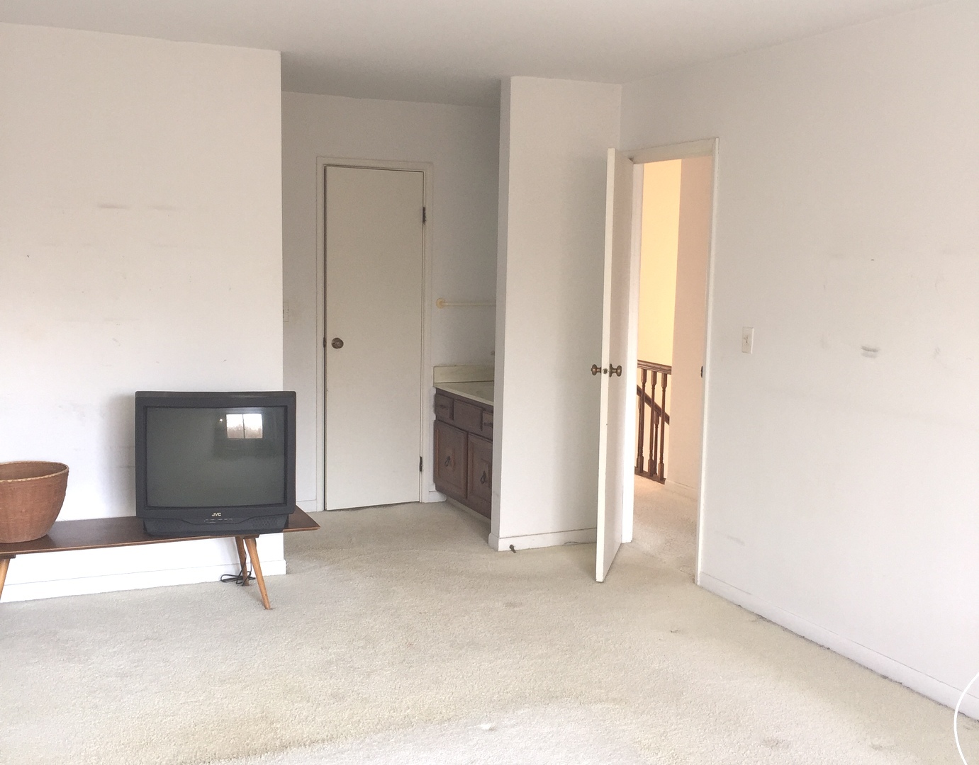 834 Swallow Street Deerfield, IL 60015 - Photo 14 of 24