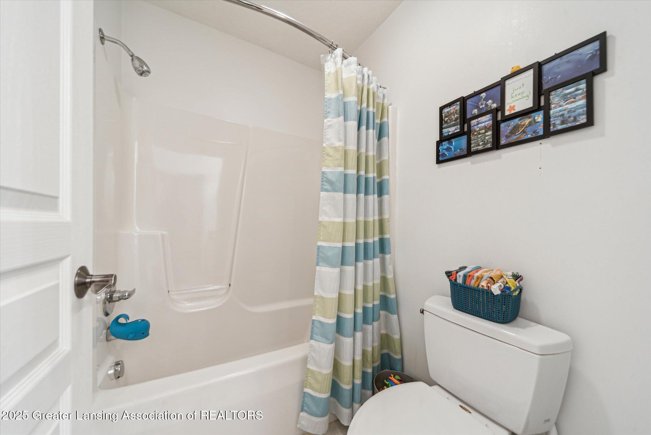 1058 Buckingham Road Haslett, MI 48840 - Photo 36 of 46 39-1058-Buckingham-Rd-Haslett-MI-48840-W