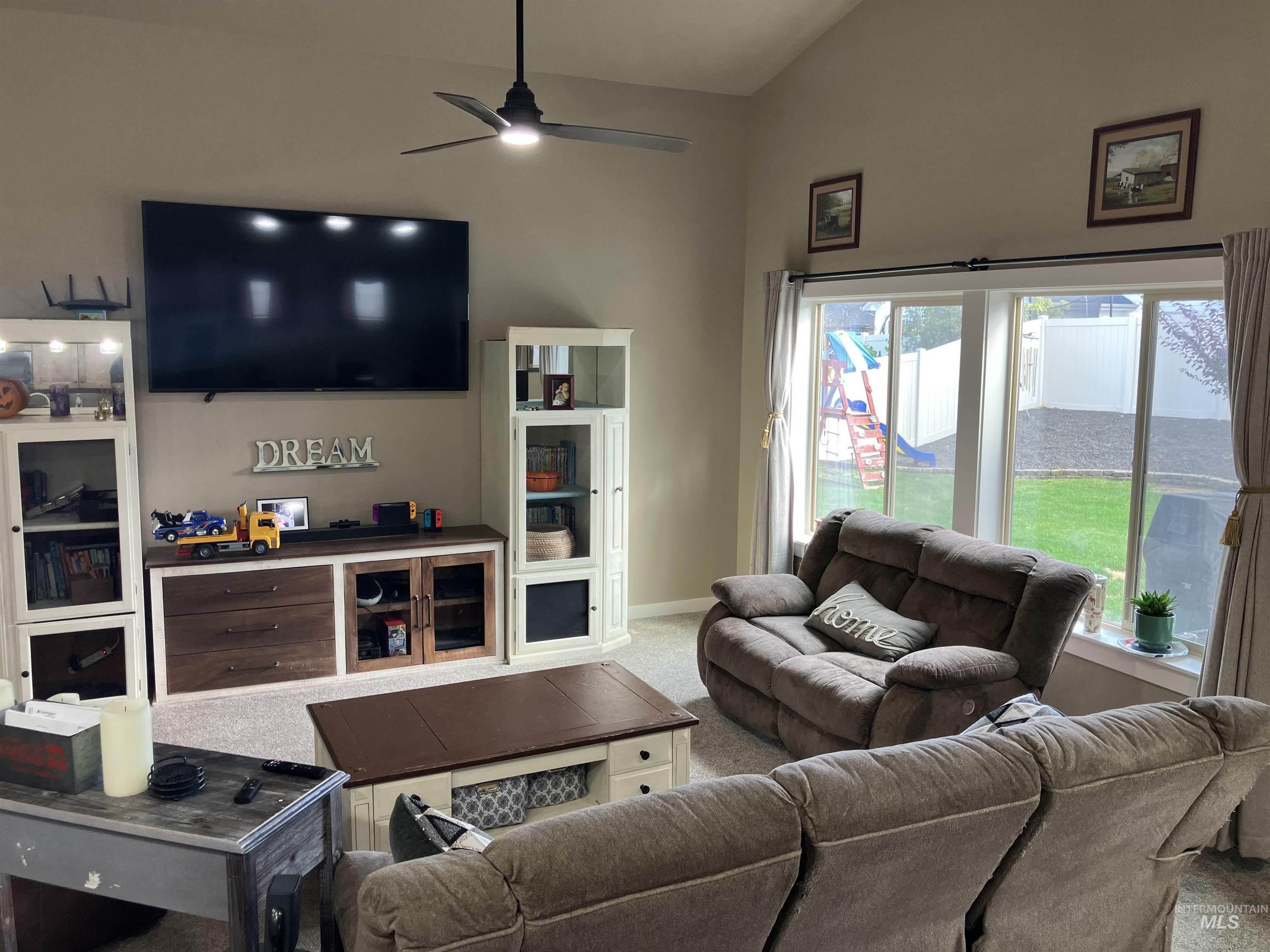 1570 Rome Avenue Emmett, ID 83617 - Photo 12 of 44