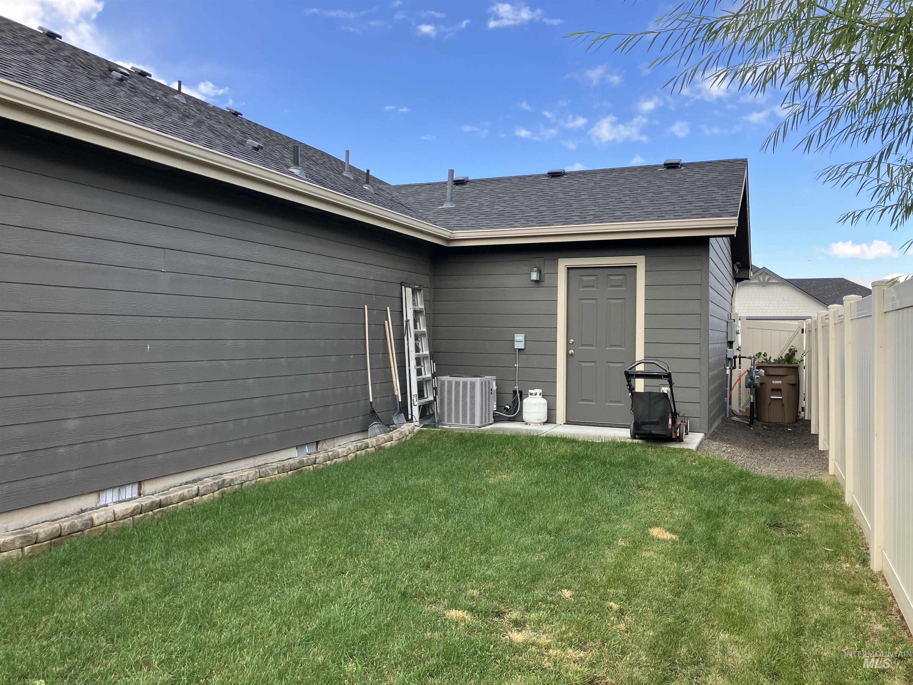 1570 Rome Avenue Emmett, ID 83617 - Photo 42 of 44