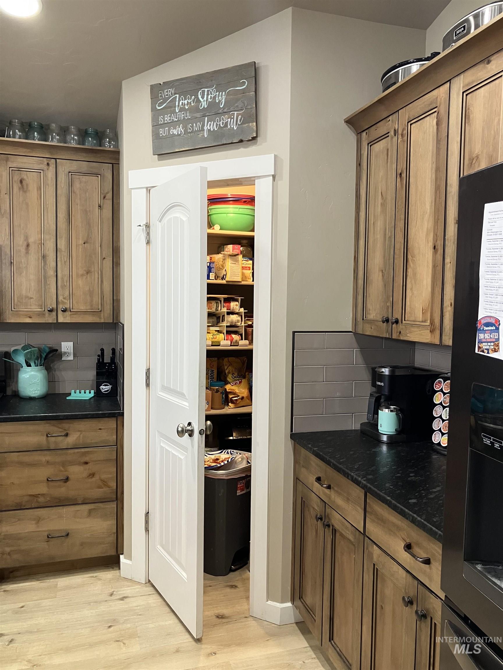 1570 Rome Avenue Emmett, ID 83617 - Photo 9 of 44