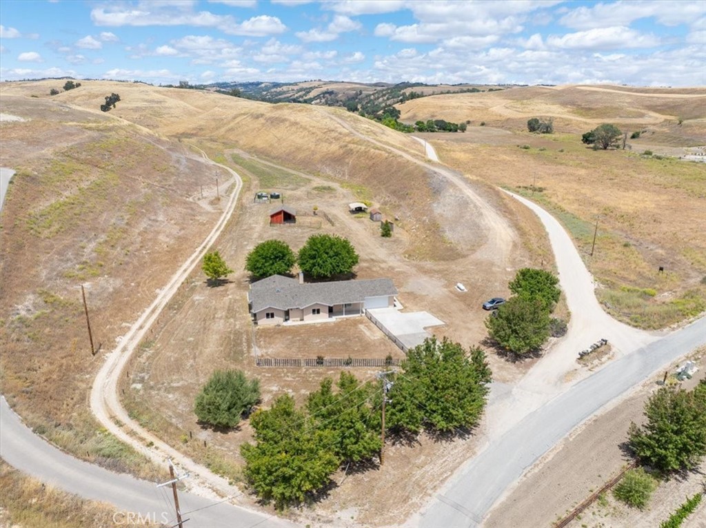 76846 Ranchita Canyon Road San Miguel, CA 93451 - Photo 4 of 51 an aerial view of residential houses with outdoor space
