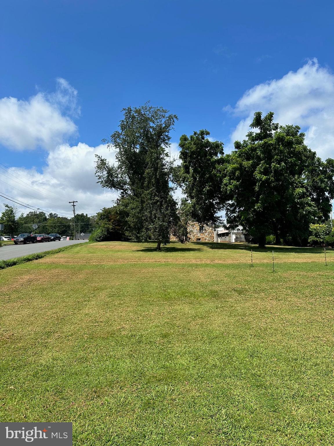 8118 Rugby Road Manassas Park, VA 20111 - Photo 2 of 7 a view of an outdoor space