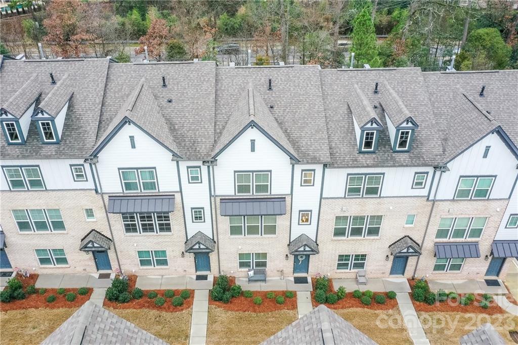 511 Upper Stone Circle Charlotte, NC 28211 - Photo 31 of 32 an aerial view of multiple house