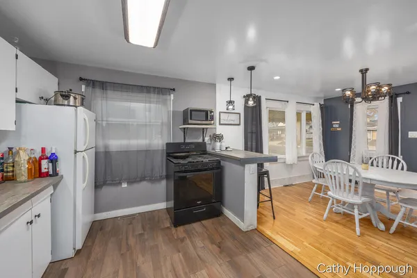 $175,000 | 824 5th Avenue, Lake Odessa, MI 48849