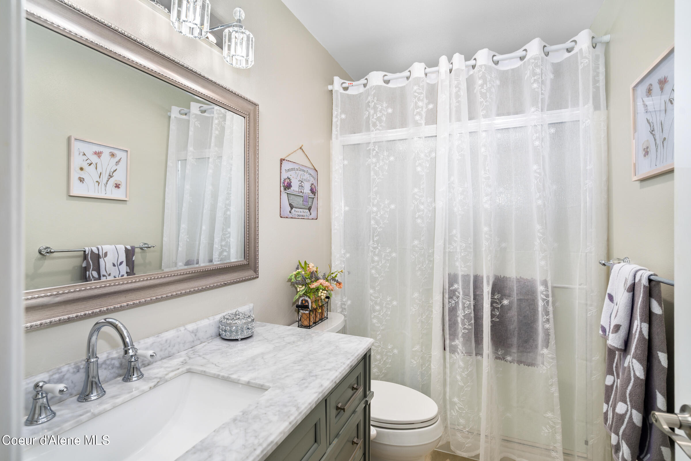 8509 West Grand Teton Street Rathdrum, ID 83858 - Photo 15 of 32 018-8509WestGrandTetonStreet-Rathdrum-ID