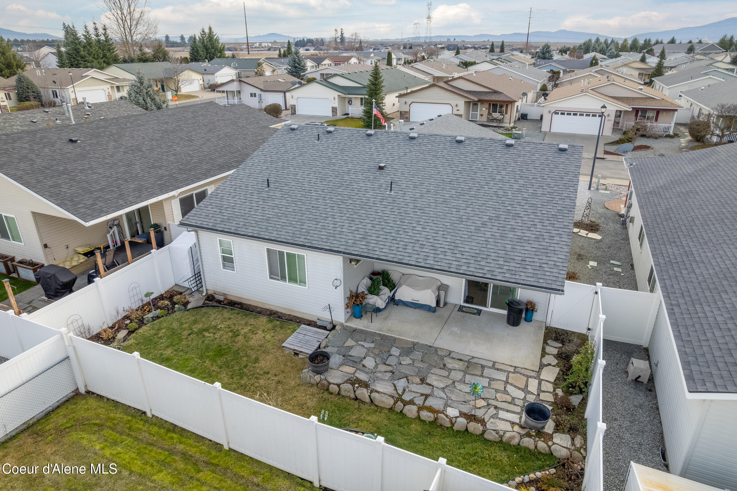 8509 West Grand Teton Street Rathdrum, ID 83858 - Photo 21 of 32 006-8509WestGrandTetonStreet-Rathdrum-ID