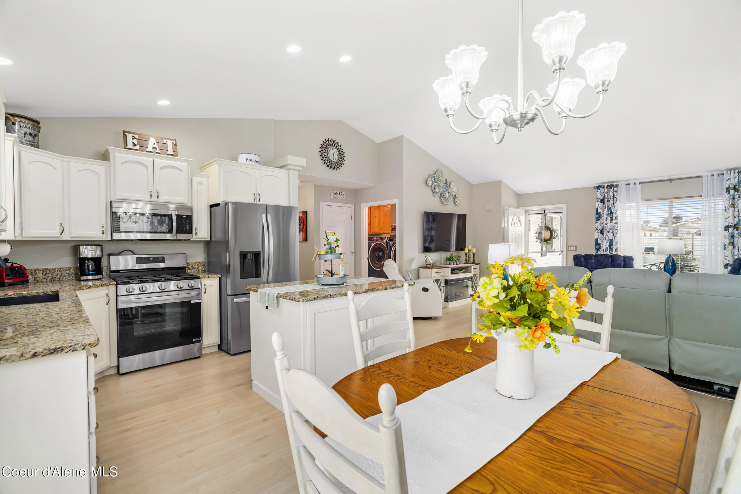 8509 West Grand Teton Street Rathdrum, ID 83858 - Photo 6 of 32 029-8509WestGrandTetonStreet-Rathdrum-ID