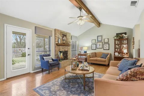 $325,000 | 503 Shady Grove Drive, Granbury, TX 76049