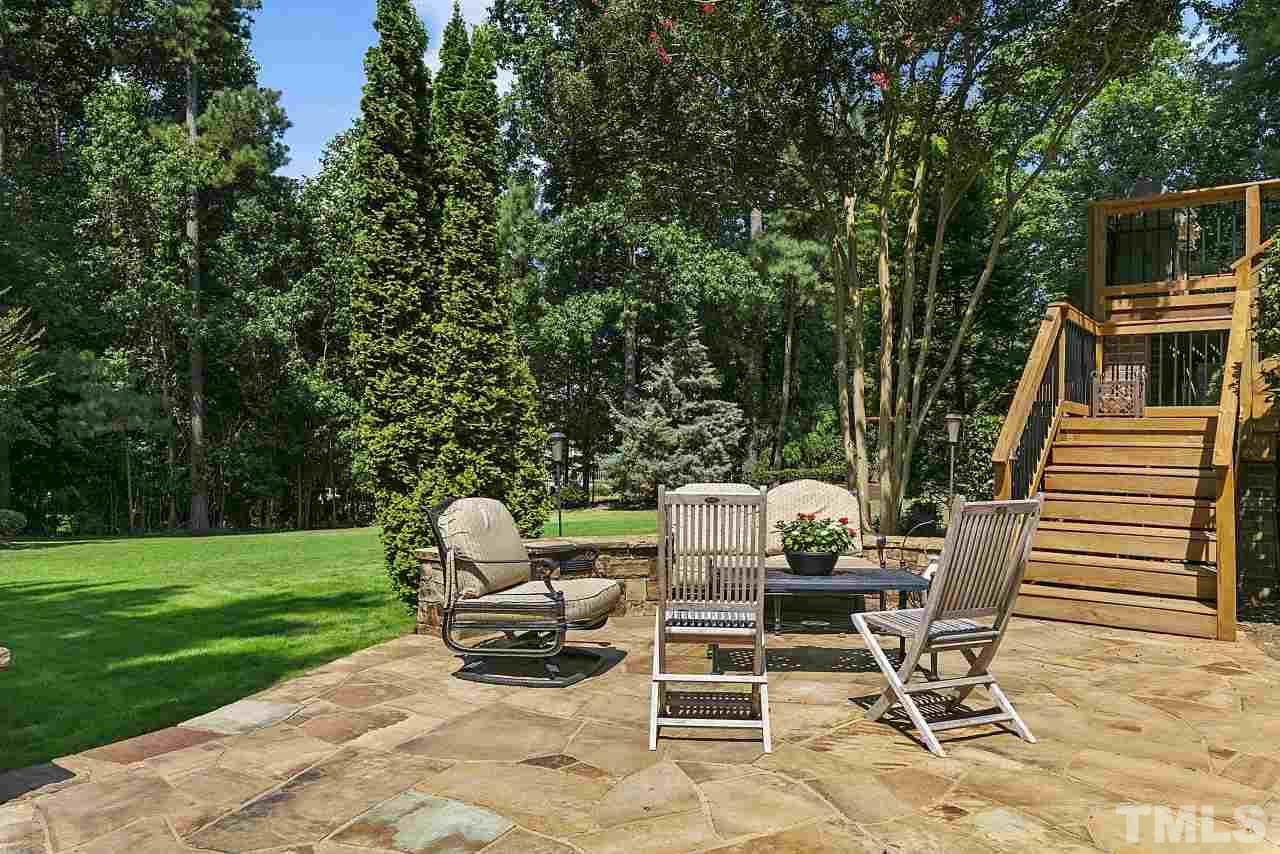 5621 Greenevers Drive Raleigh, NC 27613 - Photo 11 of 19