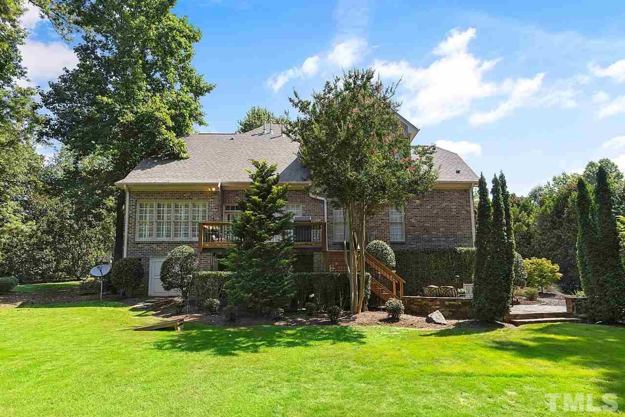 5621 Greenevers Drive Raleigh, NC 27613 - Photo 4 of 19