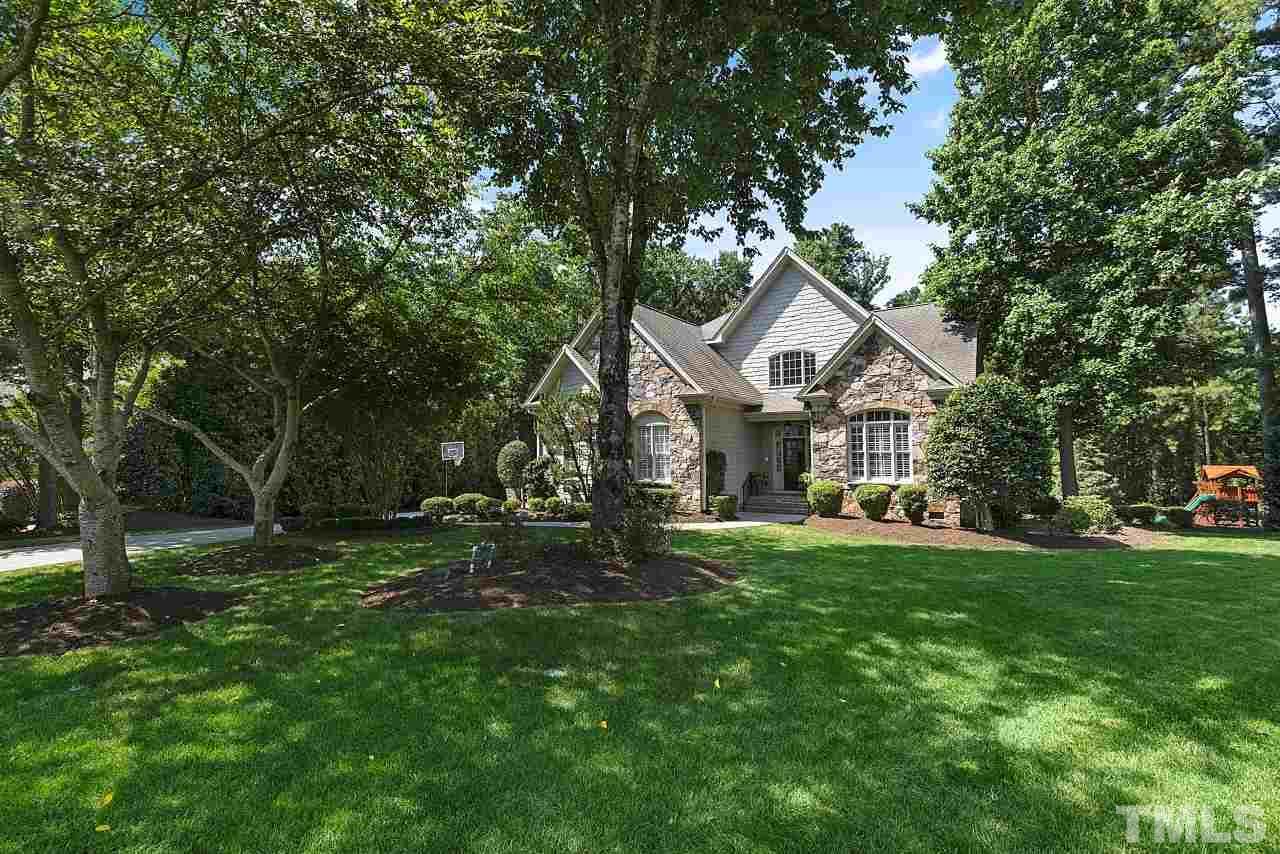 5621 Greenevers Drive Raleigh, NC 27613 - Photo 6 of 19