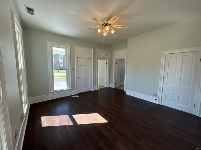 $146,400 | 7 Oak Street, Poseyville, IN 47633