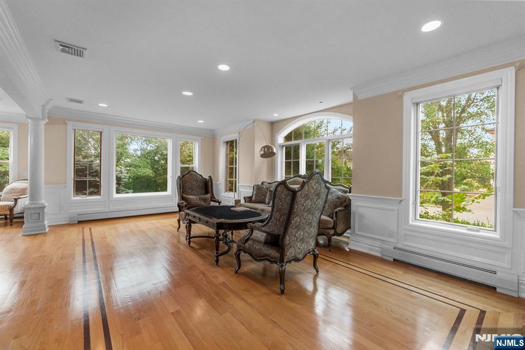 1 Euclid Road Fort Lee, NJ 07024 - Photo 9 of 50