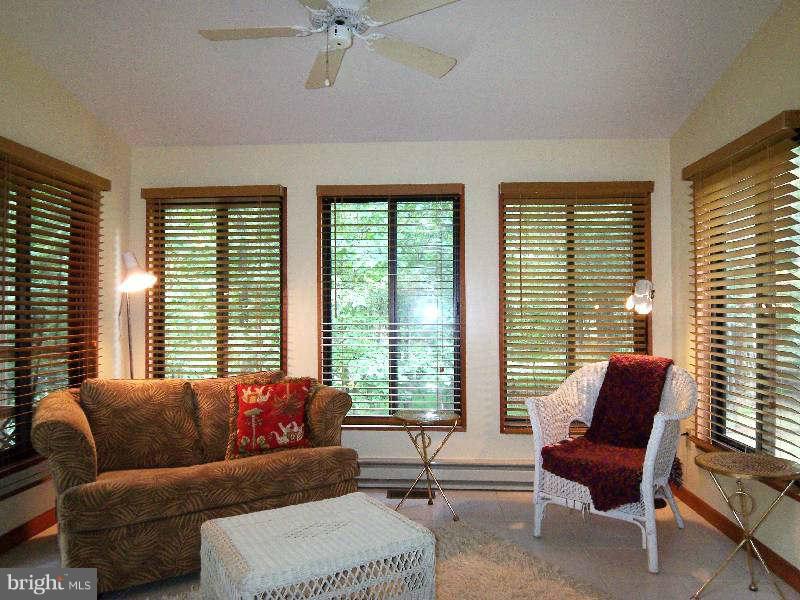272 Mild Winter Road Hedgesville, WV 25427 - Photo 14 of 30 Interior (General)