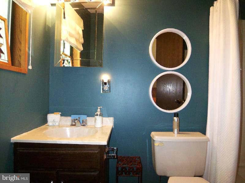 272 Mild Winter Road Hedgesville, WV 25427 - Photo 18 of 30 Bath (Master)