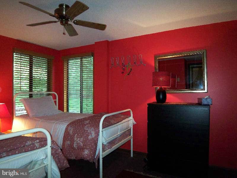 272 Mild Winter Road Hedgesville, WV 25427 - Photo 19 of 30 Bedroom