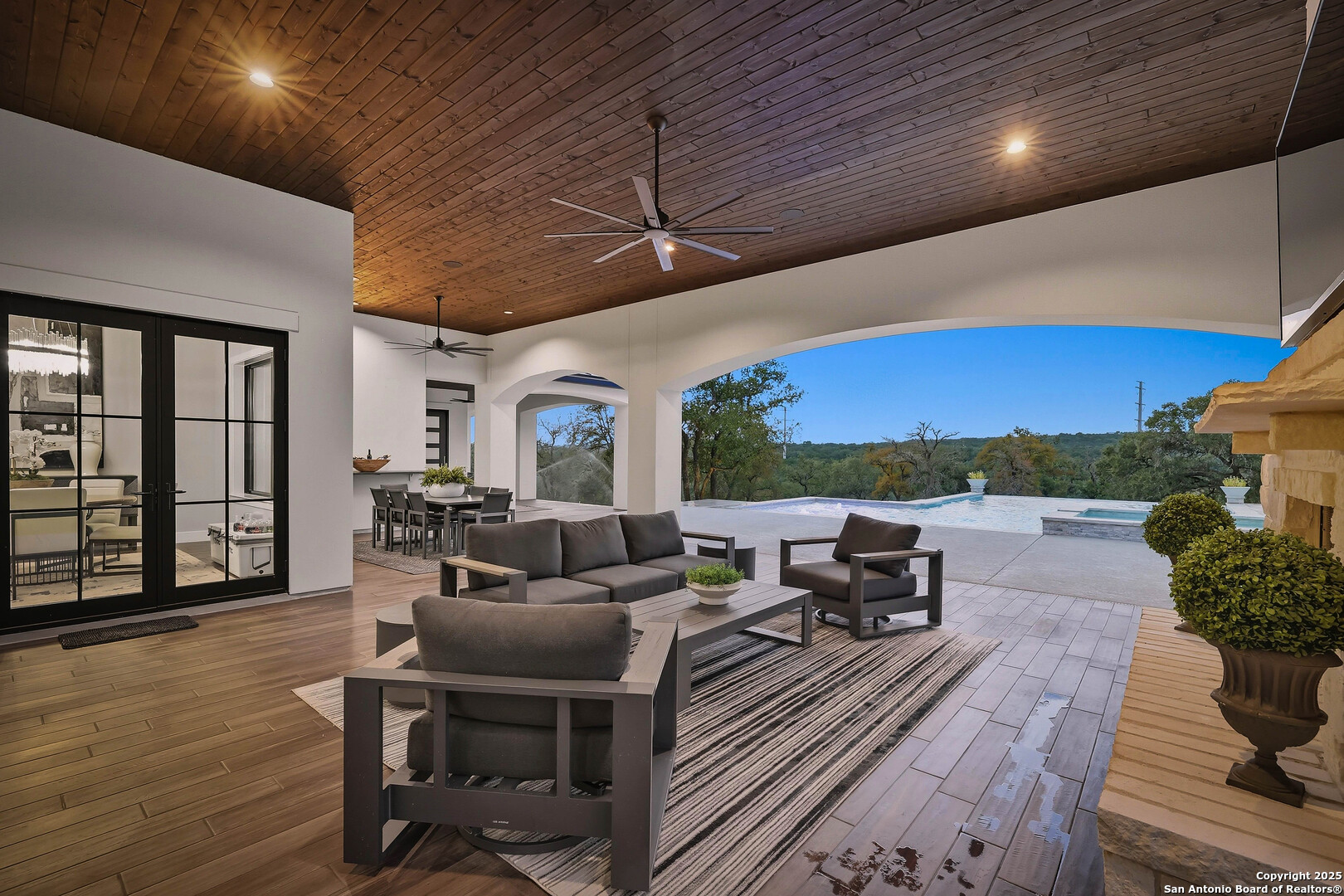 596 Ruger Road Fredericksburg, TX 78624 - Photo 39 of 63 a living room with furniture and a large window