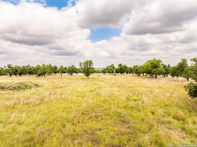 $2,375,000 | 596 Ruger Road, Fredericksburg, TX 78624