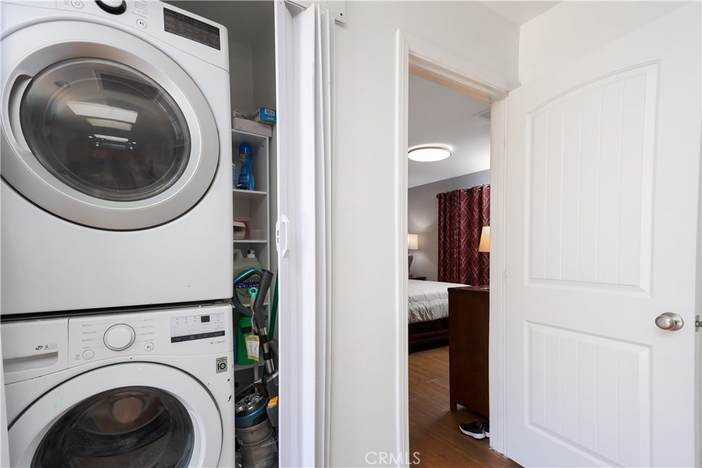 725 San Ramon Drive Fullerton, CA 92835 - Photo 24 of 34 ADU - Laundry