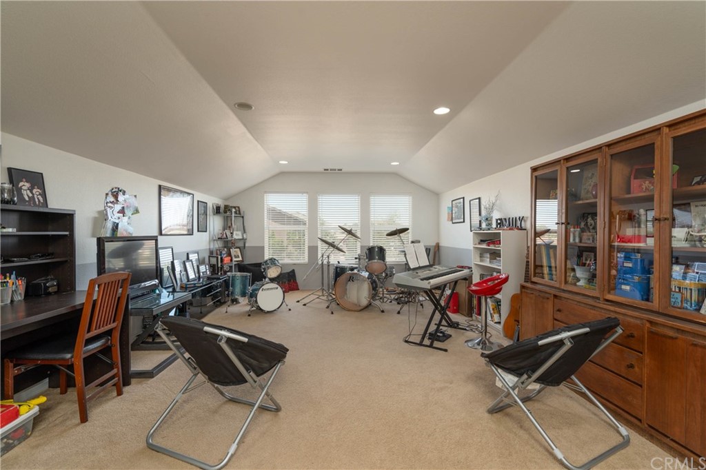 19032 Mono Drive Hesperia, CA 92345 - Photo 45 of 54