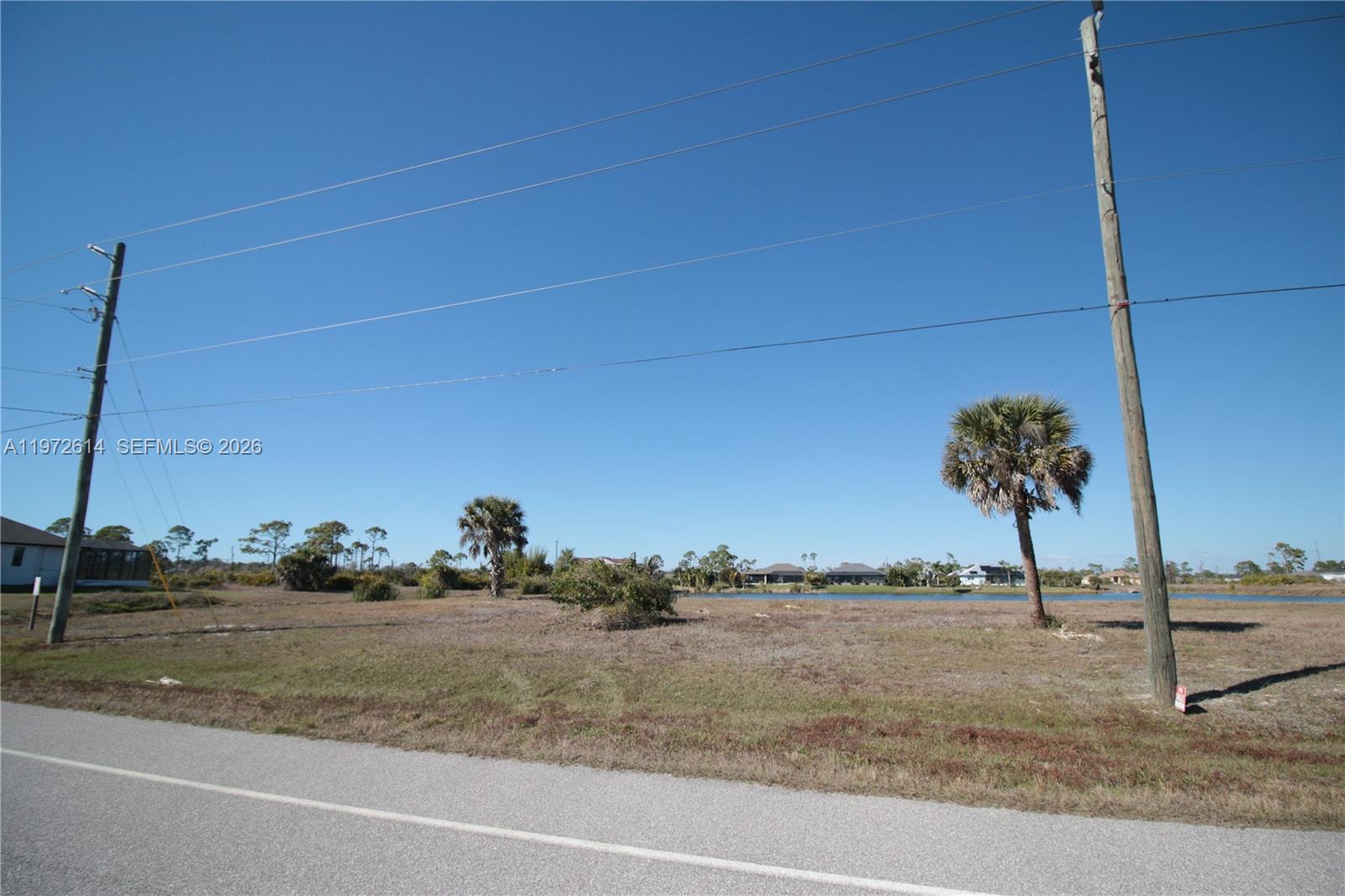26 Harness Placida, FL 33946 - Photo 9 of 20 a view of a parking area
