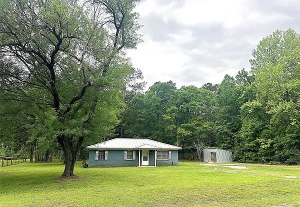 $1,300 | 560 Beverly Drive, Shepherd, TX 77371