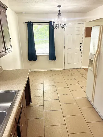 $1,300 | 560 Beverly Drive, Shepherd, TX 77371