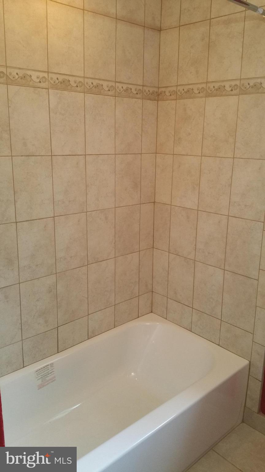 1673 Langford Road Baltimore, MD 21207 - Photo 20 of 26 Bath