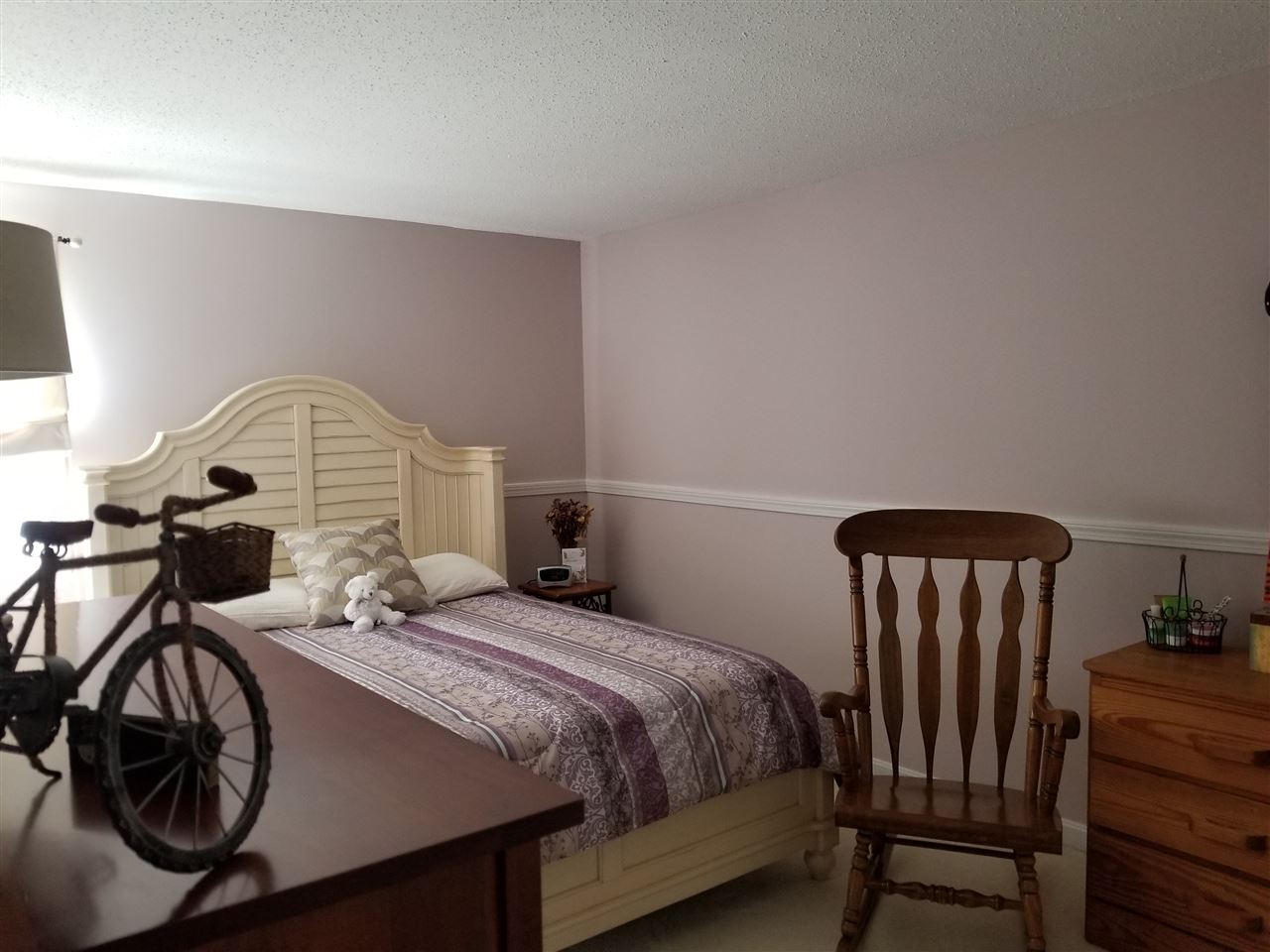 13 Yvonne Street Rochester, NH 03867 - Photo 4 of 15
