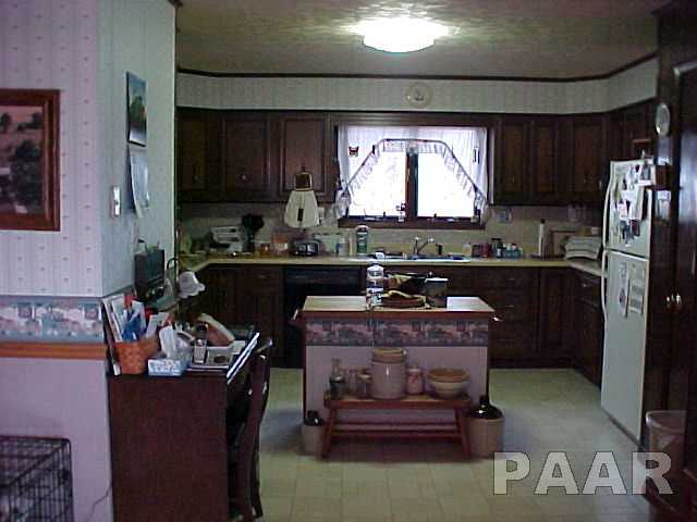 11429 Nichols Road Green Valley, IL 61534 - Photo 5 of 14