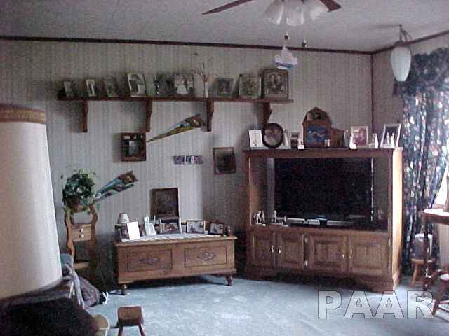 11429 Nichols Road Green Valley, IL 61534 - Photo 7 of 14