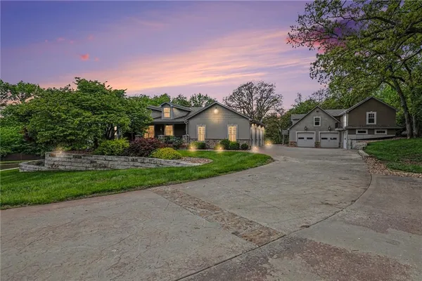$1,549,000 | 3306 South Owens School Road, Independence, MO 64057