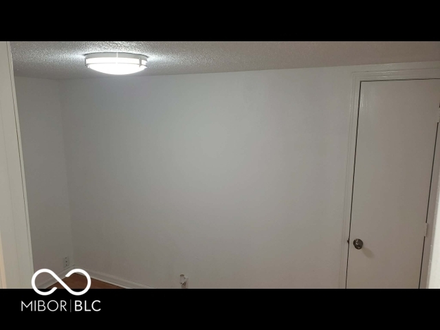 925 West Main Street Portland, IN 47371 - Photo 12 of 19