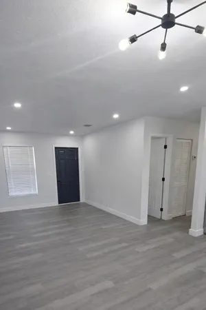 $2,500 | 1412 9th Street, West Palm Beach, FL 33401