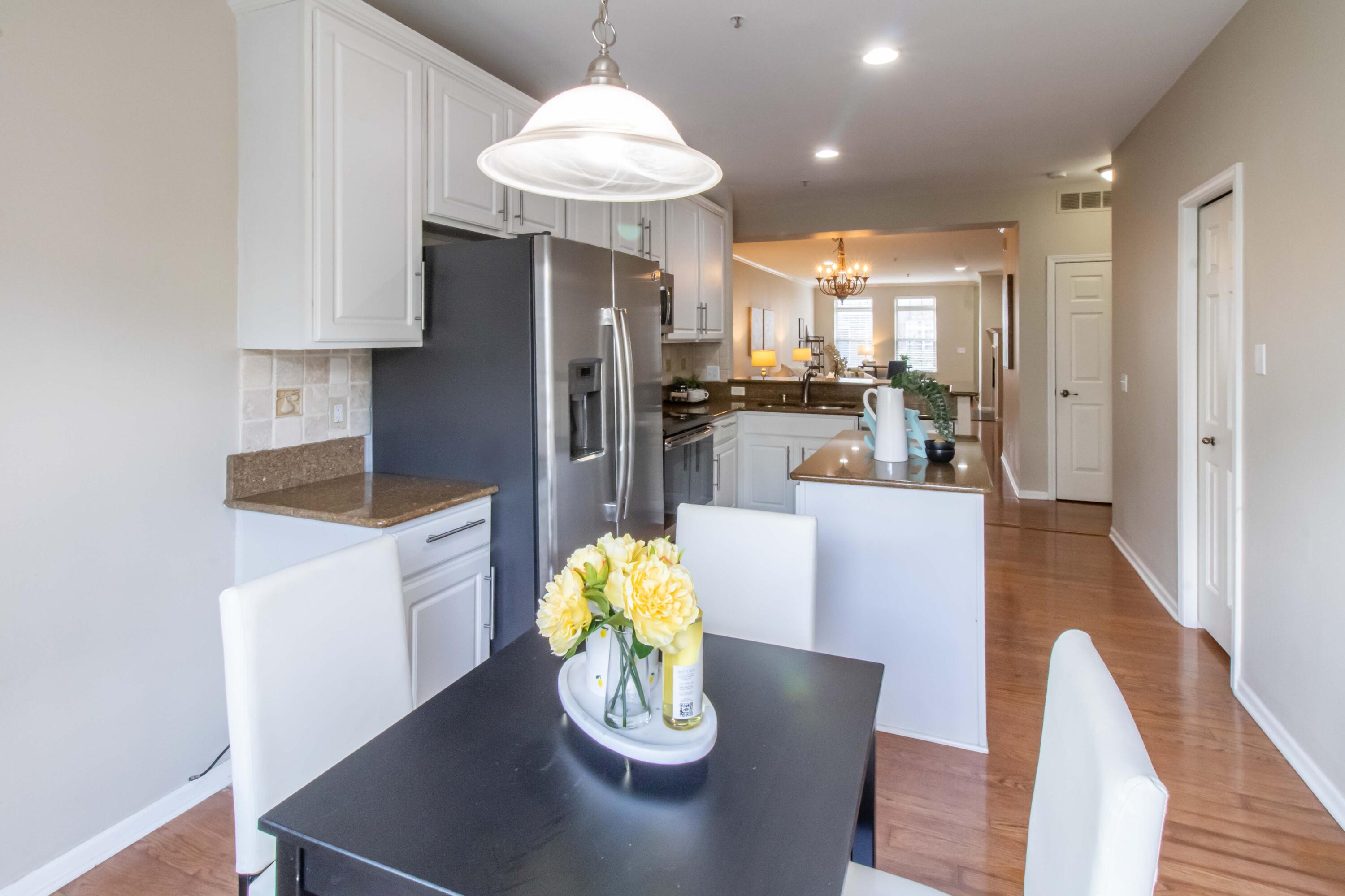 1399 Raliegh Place Troy, MI 48084 - Photo 22 of 37 07 breakfast 2