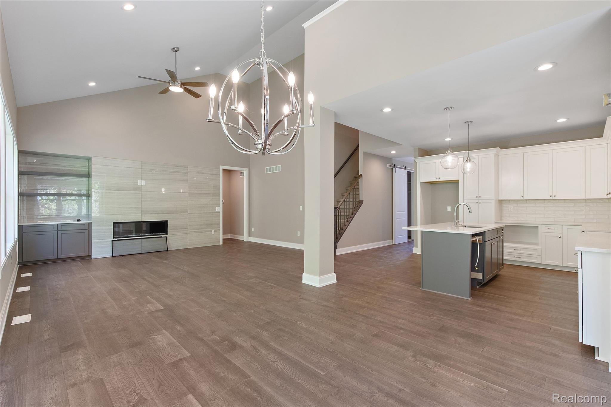 3833 Albatross Court, Unit 27 Rochester, MI 48309 - Photo 20 of 37 Villas of Shadow Pines-20.jpg