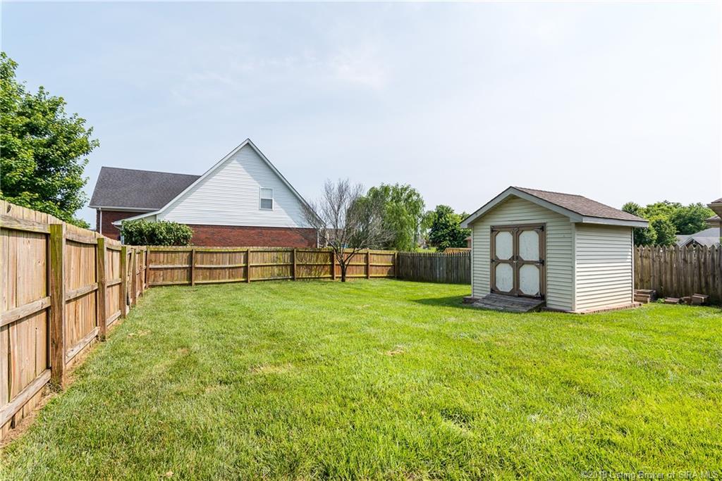 5508 Raintree Ridge Jeffersonville, IN 47130 - Photo 40 of 41 Gallery Image 40