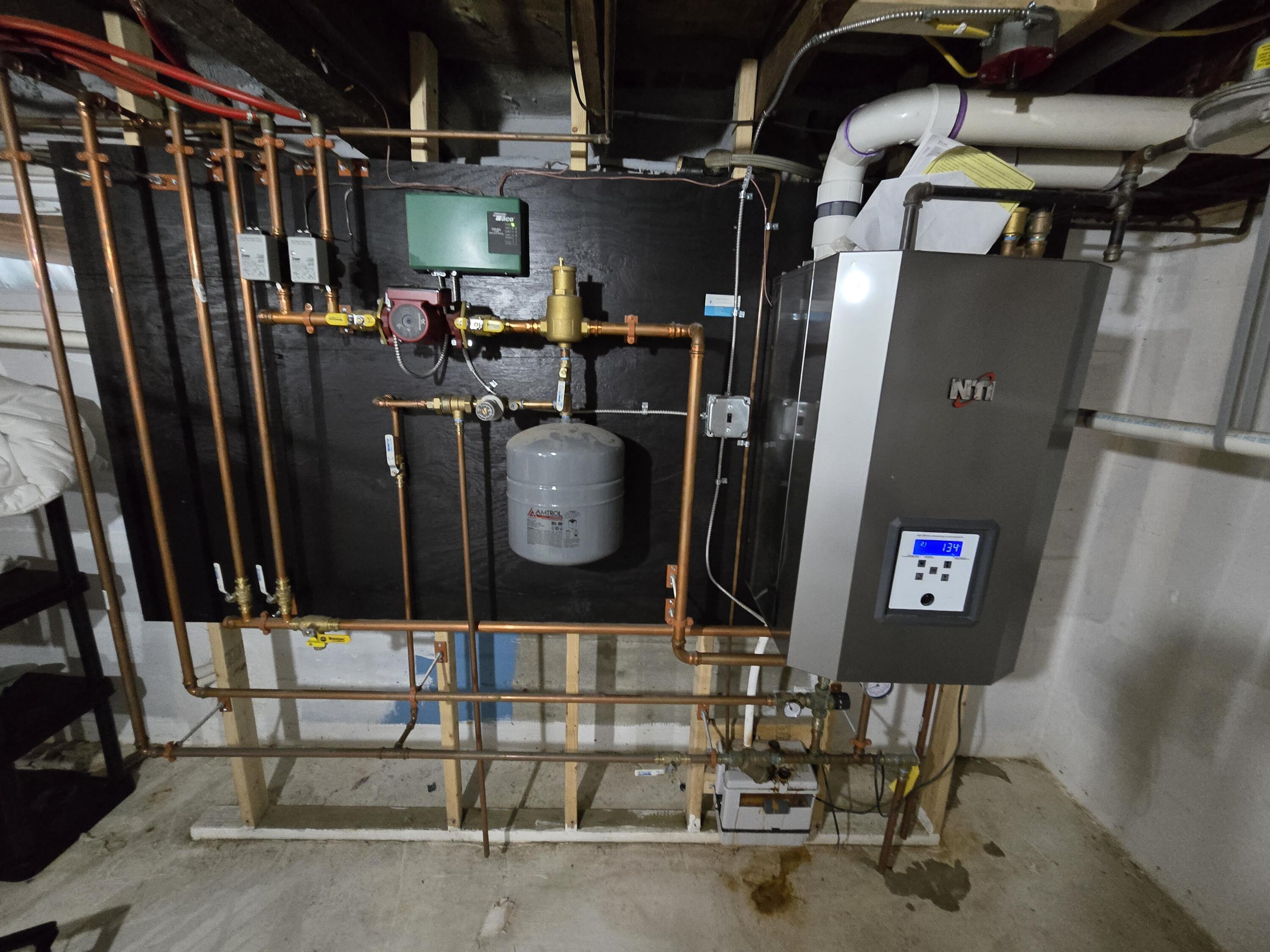 583 Odlin Road Bangor, ME 04401 - Photo 22 of 31 20250403_143157