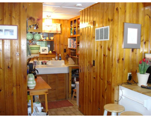 14 Athens Avenue Rutland, MA 01543 - Photo 4 of 5