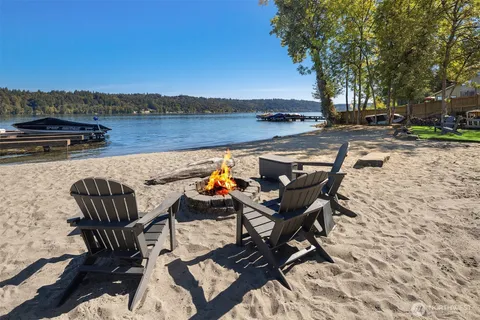 $329,000 | 3834 175th Avenue Northeast, Unit 22, Redmond, WA 98052