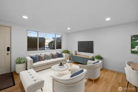 $329,000 | 3834 175th Avenue Northeast, Unit 22, Redmond, WA 98052