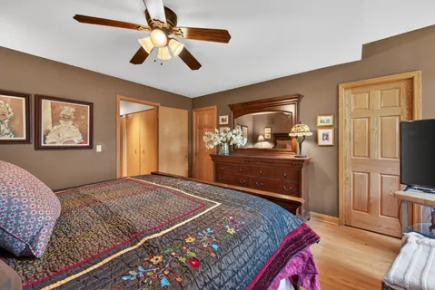 $475,000 | 1507 Acorn Court, Wheeling, IL 60090