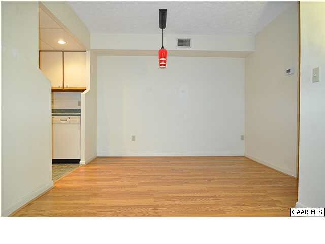 120 Turtle Creek Road, Unit 4 Charlottesville, VA 22901 - Photo 7 of 23