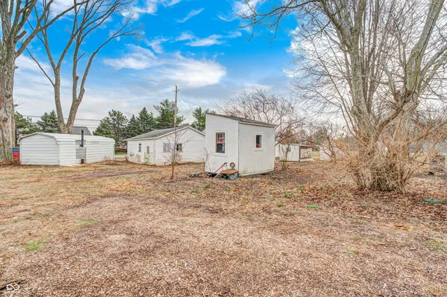 $250,000 | 1734 South County Road 1050 East, Indianapolis, IN 46231