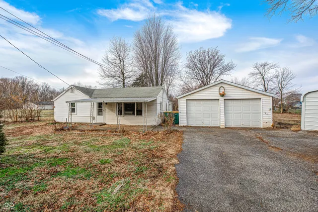 $250,000 | 1734 South County Road 1050 East, Indianapolis, IN 46231