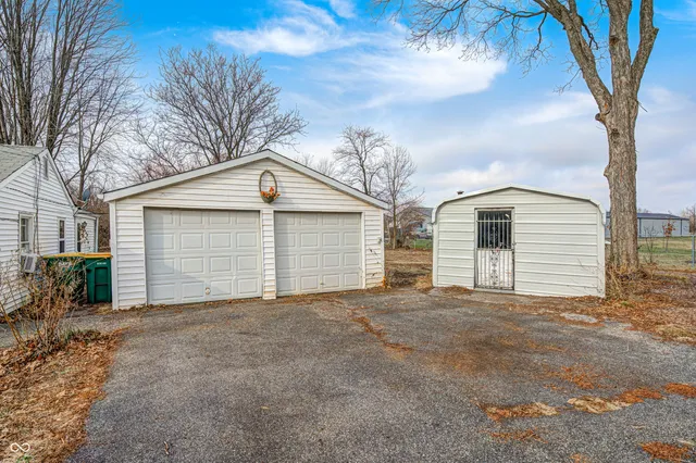 $250,000 | 1734 South County Road 1050 East, Indianapolis, IN 46231