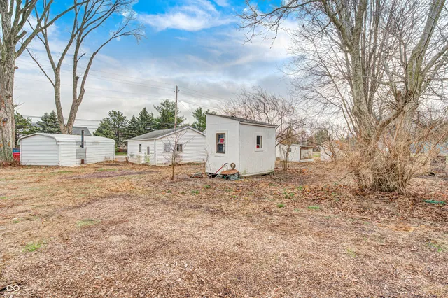 $250,000 | 1734 South County Road 1050 East, Indianapolis, IN 46231