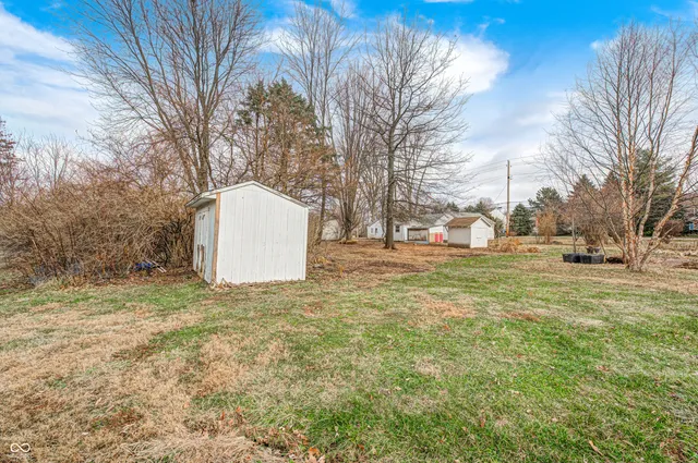 $250,000 | 1734 South County Road 1050 East, Indianapolis, IN 46231